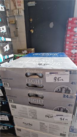Lot 95 - BREWHOUSE LIGHT 24PK (2)