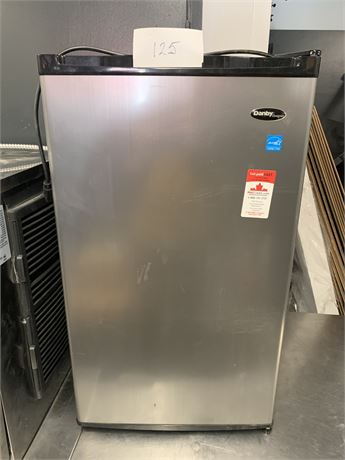 Refrigerator Dandy (1)