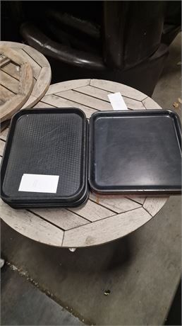 Waiter tray black (24)