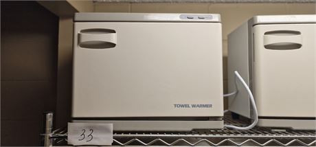 Lot 33 Hot Towel Cabinet Medium , model: 8.2155, brand: Furniture Others