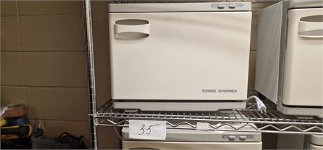 Lot 35 Hot Towel Cabinet Medium , model: 8.2155, brand: Furniture Others