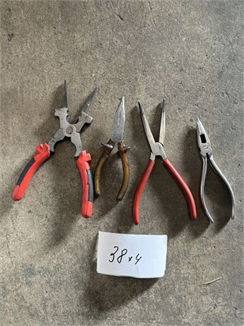 Lot 38 - Set of Pliers