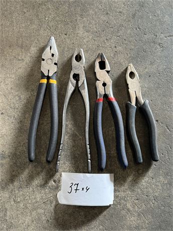 Lot 37 - Set of Pliers