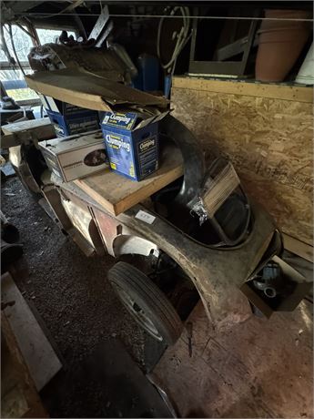 Lot 659 - MG MGA Shell and frame with wheels