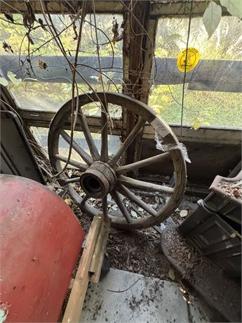 Lot 656 - Antique Wagon Wheels
