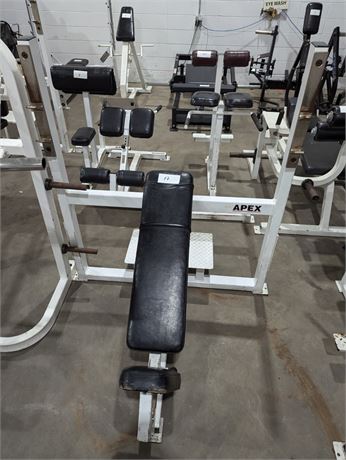 Lot 17 - Declined Bench press rack