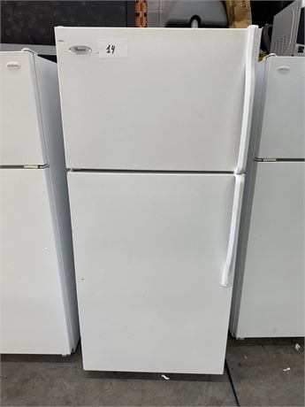Lot  3-21 - Refrigerator Whirlpool