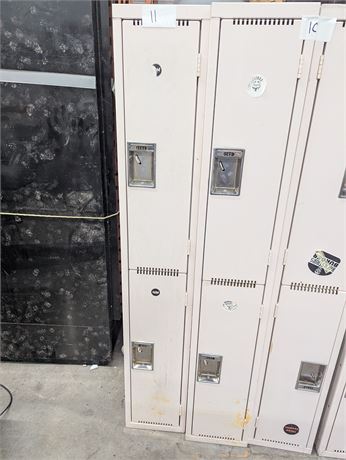 Lot 11 - Employee/ Storage locker