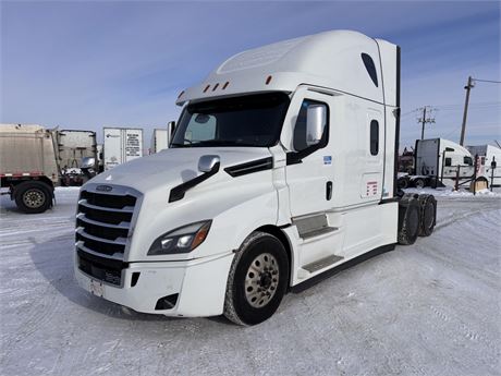 Lot 7953 - 2022 Freightliner Cascadia
