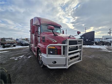 Lot 8019 - 2022 Mack Anthem AN64T