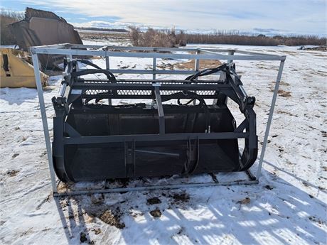 Lot - 2024 82" Skid Steer Grapple Bucket
