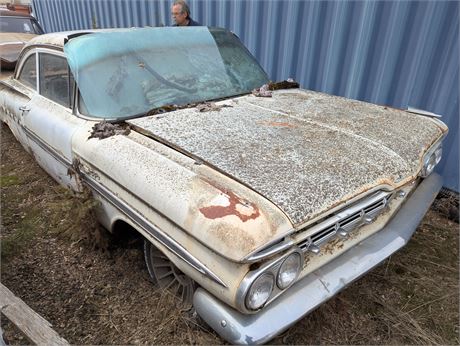 Lot 71 - early 50's Oldsmobile Dynamic 88