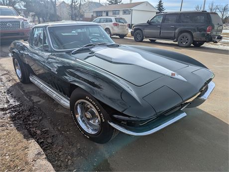 Lot 13 - 1965 Corvete Stingray