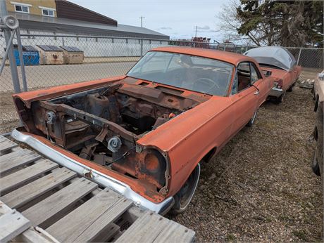 Lot 53 - 1966 mercury  cyclones