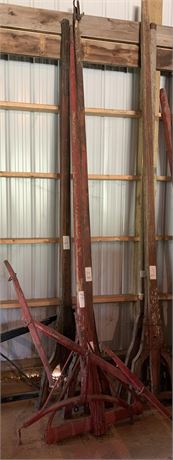 Lot 22 - (7) Wagon poles