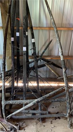 Lot 16 - (6) Shafts