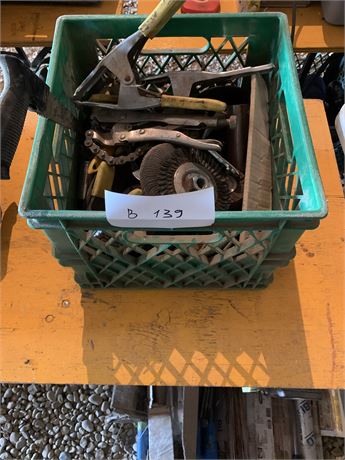 Lot 139 - Welding Tools and Hand Clamps