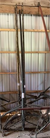 Lot 17 - (4) Poles