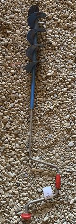 Lot 81 - Ice Fishing Auger