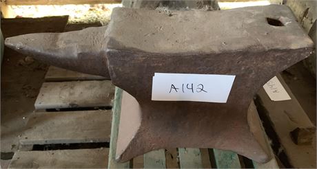 Lot 142 - Cast Anvil
