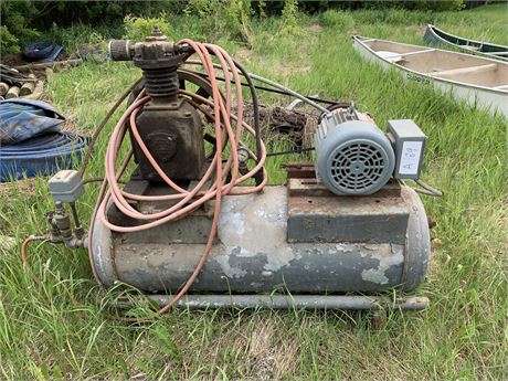 Lot 189 - Air Compressor
