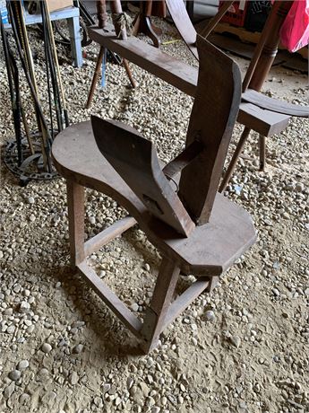 Lot 206 - Leather Makers Bench