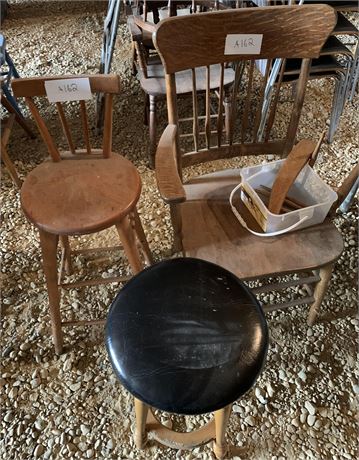 Lot 162 - Chairs and Stool