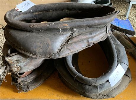 Lot 158 - Collars