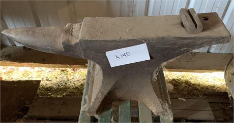 Lot 140 - Cast Anvil