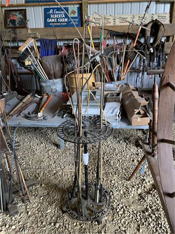 Lot 204 - Buggy Whip with Stand