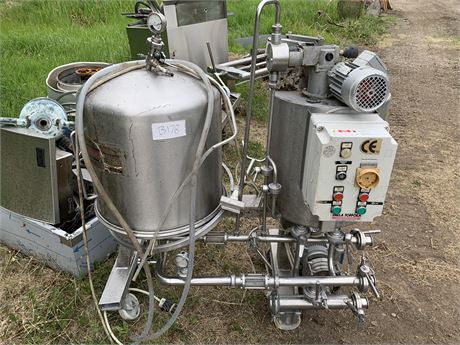 Lot 178 - Stainless Steel Pressure Leaf DE filter