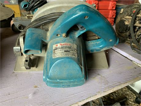 Lot 39 - Makita Belt Sander and Circular Saw
