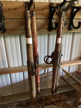 Lot 50 - (5) neck yoke