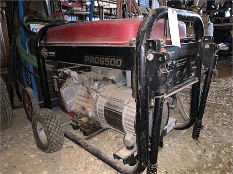 Lot 146 -Briggs and Straton Generator