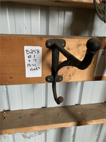 Lot 259 - Rein and Harness Holder