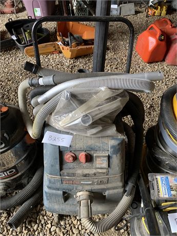 Lot 255 - (3) Shop Vacuums