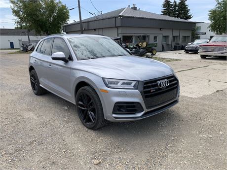 Lot 8098 - 2019 Audi SQ5 Prestige