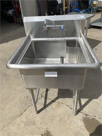 Lot 1-47 - Fooster Deep Tub Sink