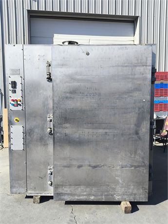 Lot 131 - CES Inc LN2 Box Freezer