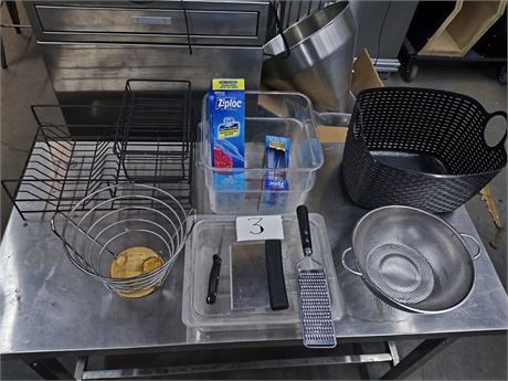 Lot 3 - Kitchen Accessories