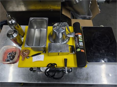 Lot 16 - Hand Pumping Keg Dispensor