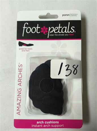 Lot 138 - Arch Cushions