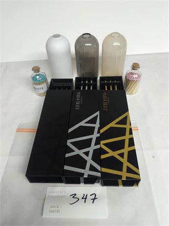 Lot 347 - Everlasting candle and Vase