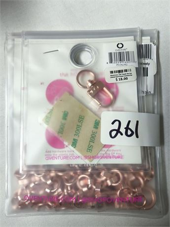 Lot 261 - CrossBody Chain and Phone Connector