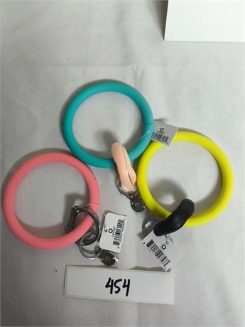 Lot 454 - Big "O" Key Ring