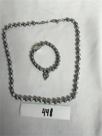 Lot 448 - Bracelet