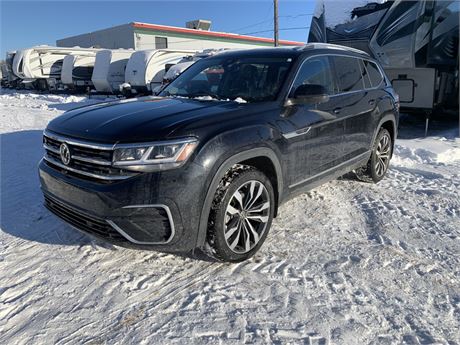 Lot 8255 - 2023 Volkswagen Atlas SEL