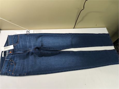 Lot 85 - Fidelity Denim Stevie Mid Rise Slim Straight, Size 28