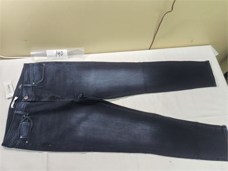 Lot 140 - Fidelity Denim Sola Mid Rise Ankle, Size 33