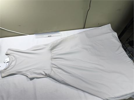 Lot 355 - Recreation Connie Dress, Size S